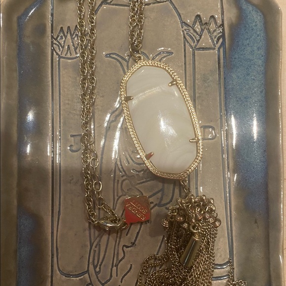 Kendra Scott Rayne Necklace - Picture 4 of 5